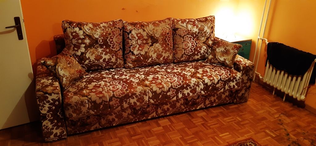 Tapaciranje dvoseda i troseda