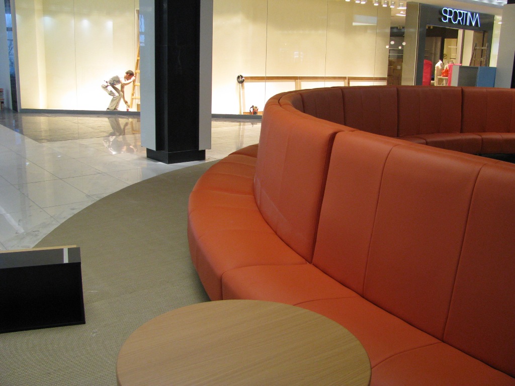 Tapaciranje ugaonih garnitura