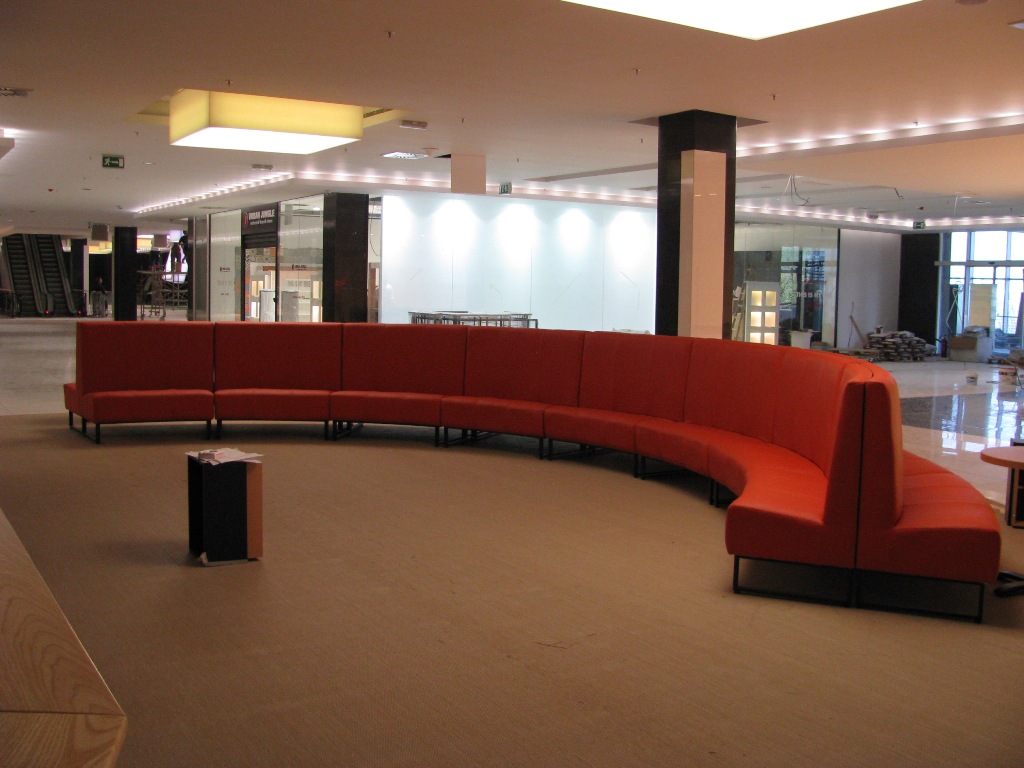 Tapaciranje ugaonih garnitura